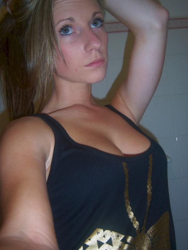 Hookup ad of Stephaniexxx from Edson, CANADA